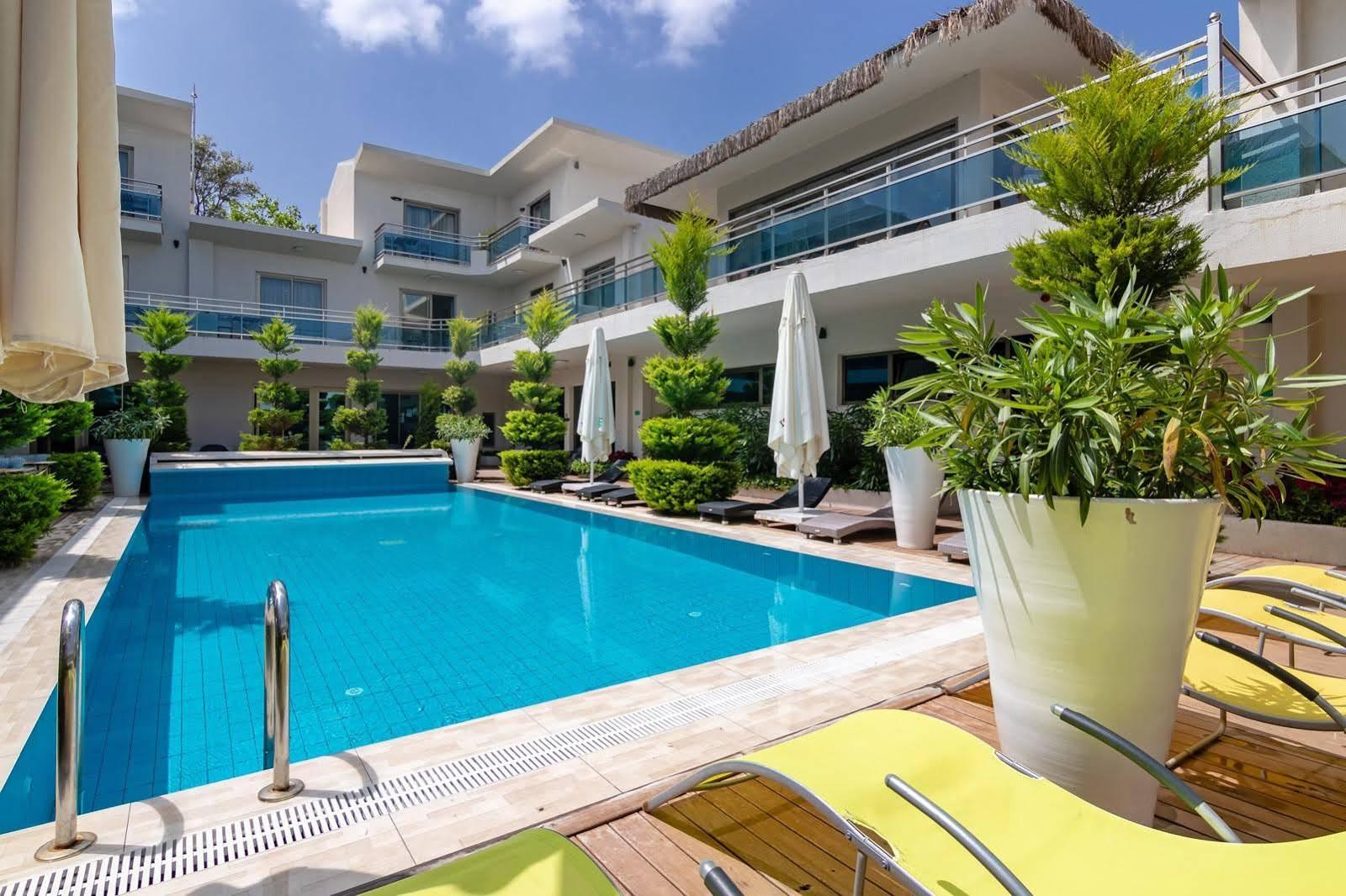 The D Hotel Cesme Resort Buitenkant foto