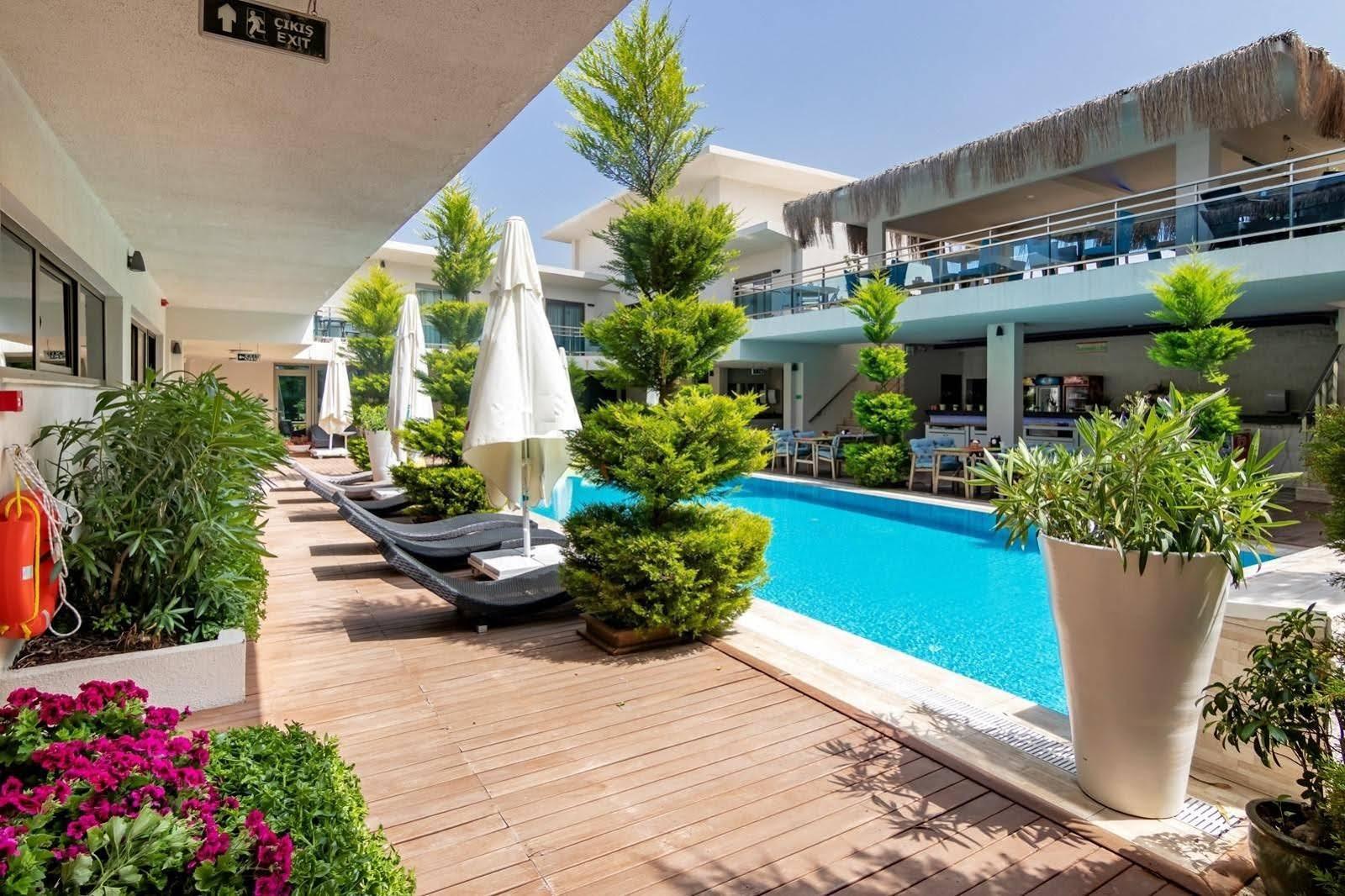 The D Hotel Cesme Resort Buitenkant foto